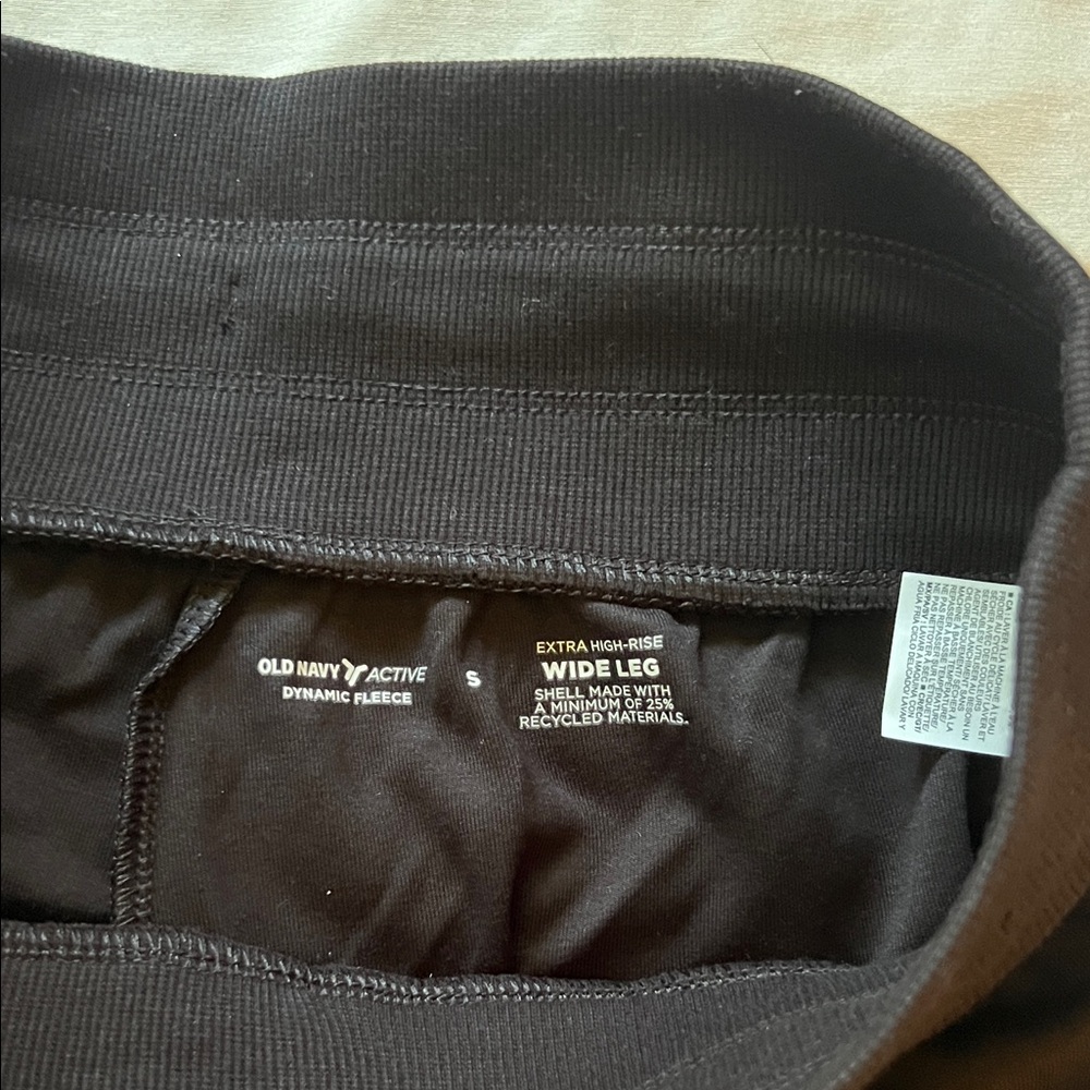 Old Navy Active Black extra Wide-Leg Pants